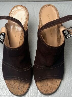 Gianvito Rossi Chocolate Brown Suede Slingback Heels Pump Shoes Italy 38.5 US 7.